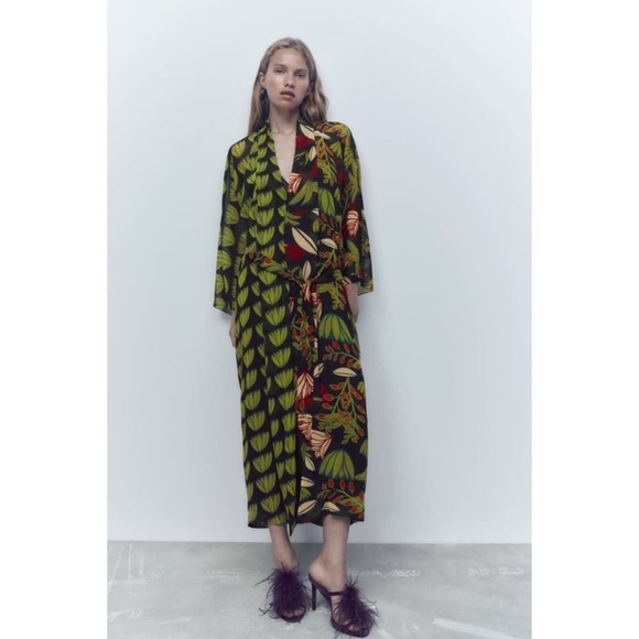 Zara Dresses & Skirts - Zara Belted Flowy Dress 8447/294/228/021